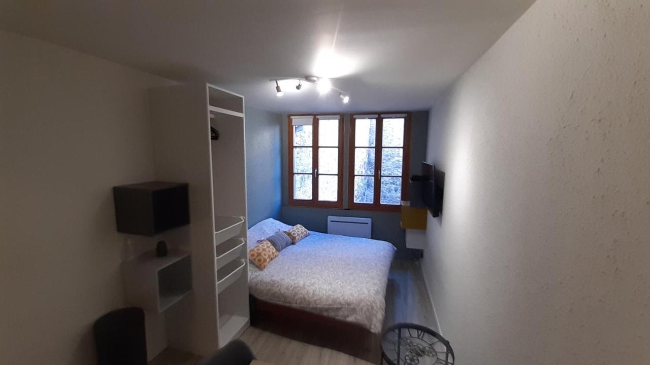 Studio 302 Au 15 Rue Battant A Besancon Exterior photo