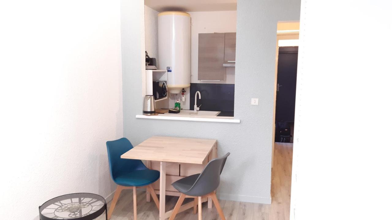 Studio 302 Au 15 Rue Battant A Besancon Exterior photo